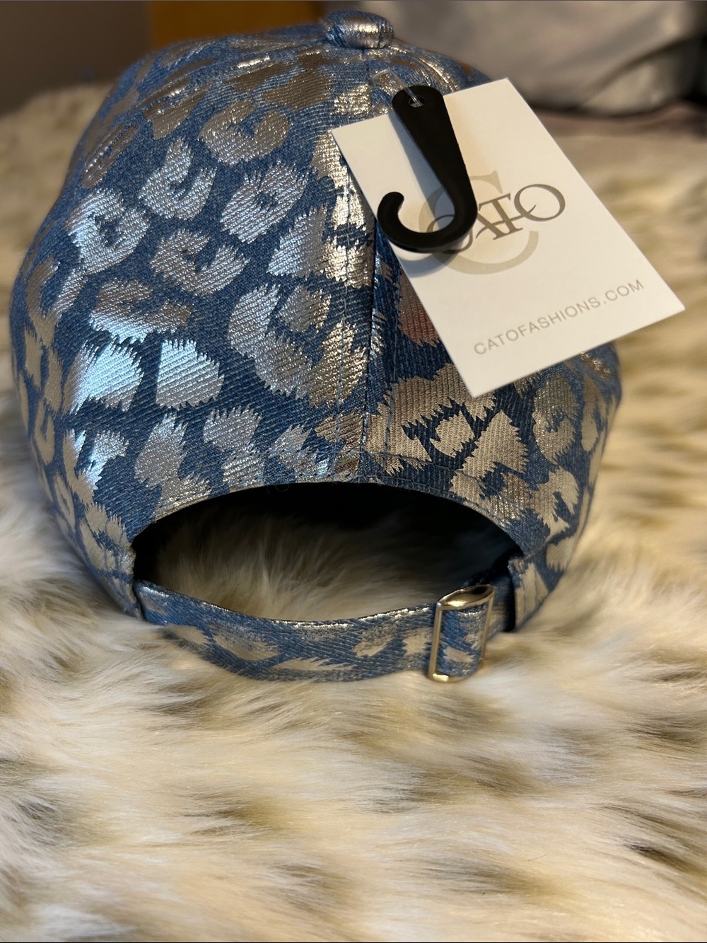 Metallic Leopard Hat - Picture 5 of 5